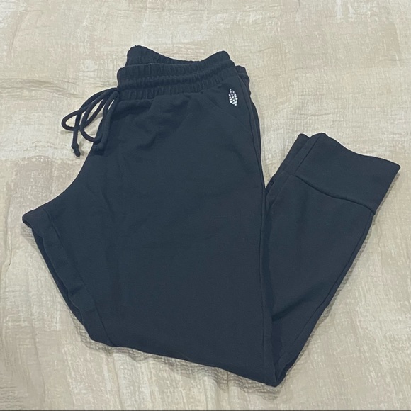 Accepting Offers | Jogger Sweatpants - Picture 6 of 9